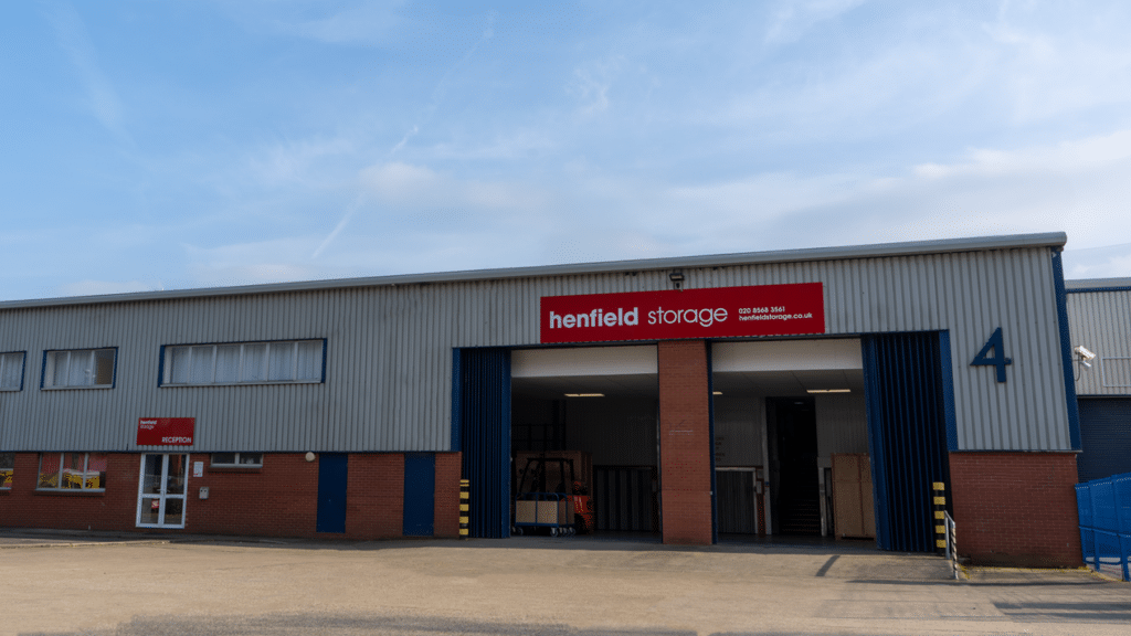 Exterior of Henfield Storage Chiswick self storage facility